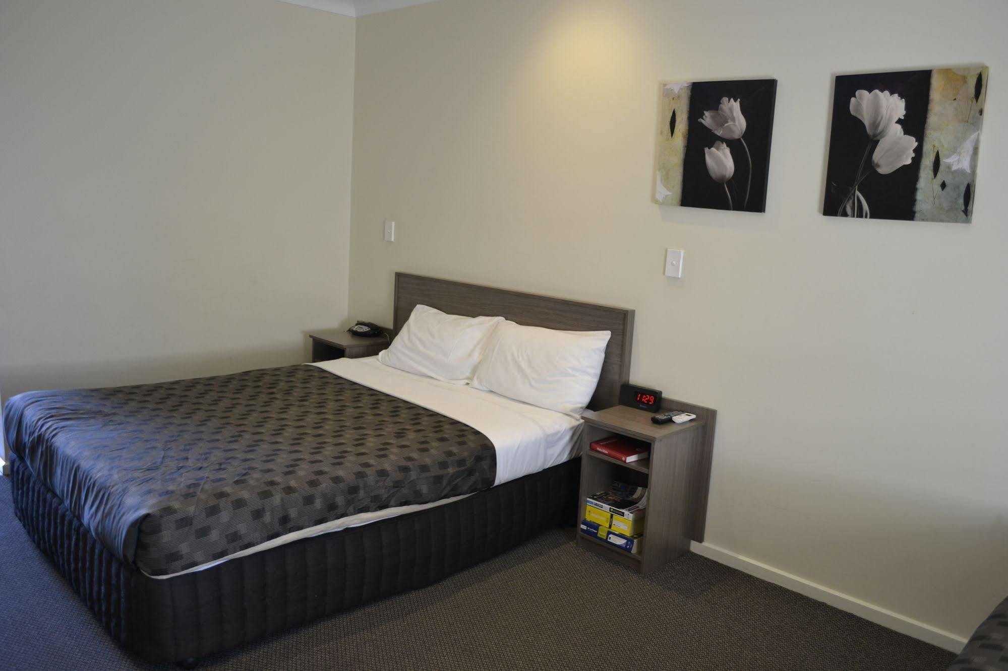 Werribee Motel And Apartments Екстериор снимка